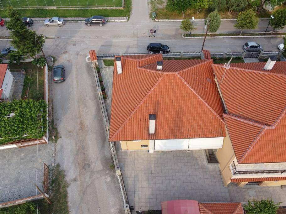 Βίλα Για Όλες Τις Εποχές Του Χρόνου Kozani Exterior photo